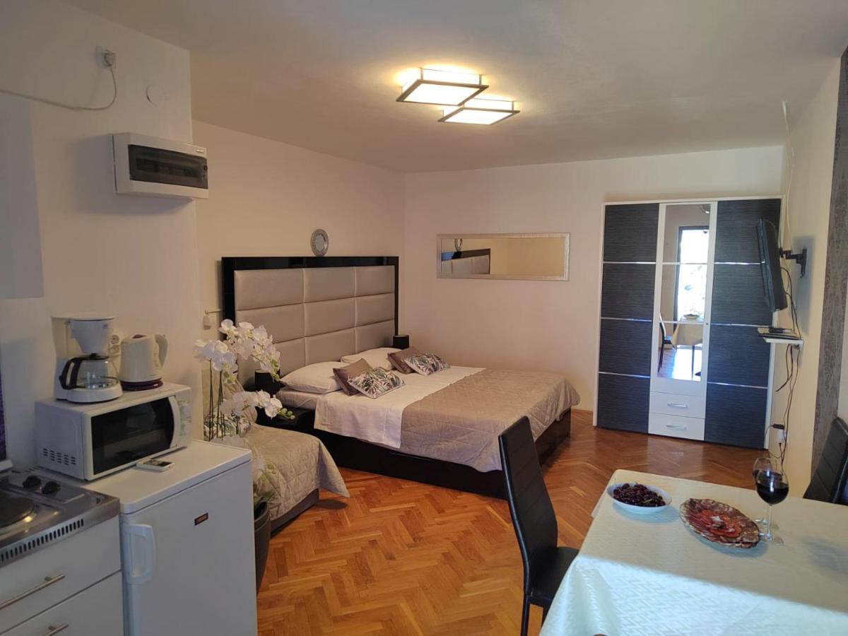 Apartment Mladenka Visnjik Zára Kültér fotó