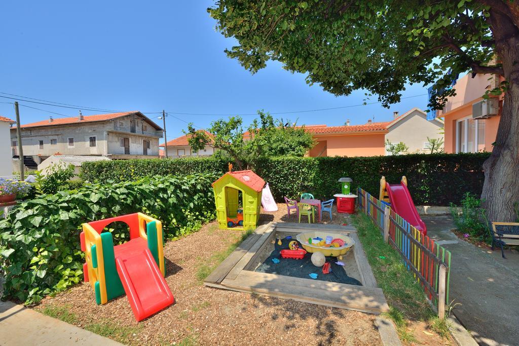 Apartment Mladenka Visnjik Zára Kültér fotó